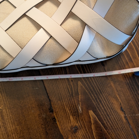 Michael Kors Cream and Beige Woven Tote - Picture 4 of 6